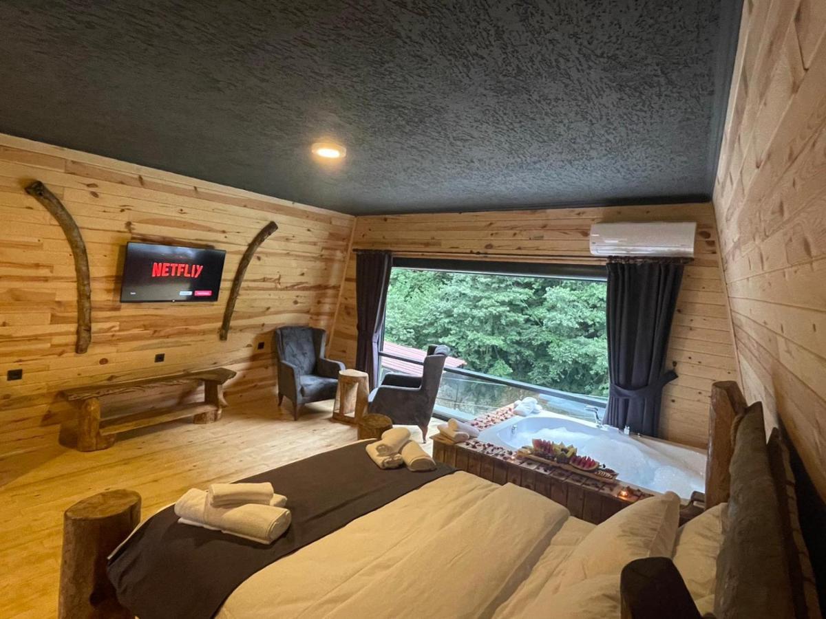 Medi Soho Bungalov Bed & Breakfast รีเซ ภายนอก รูปภาพ