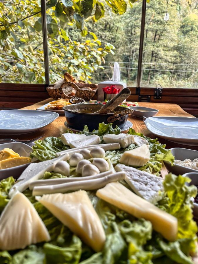 Medi Soho Bungalov Bed & Breakfast รีเซ ภายนอก รูปภาพ